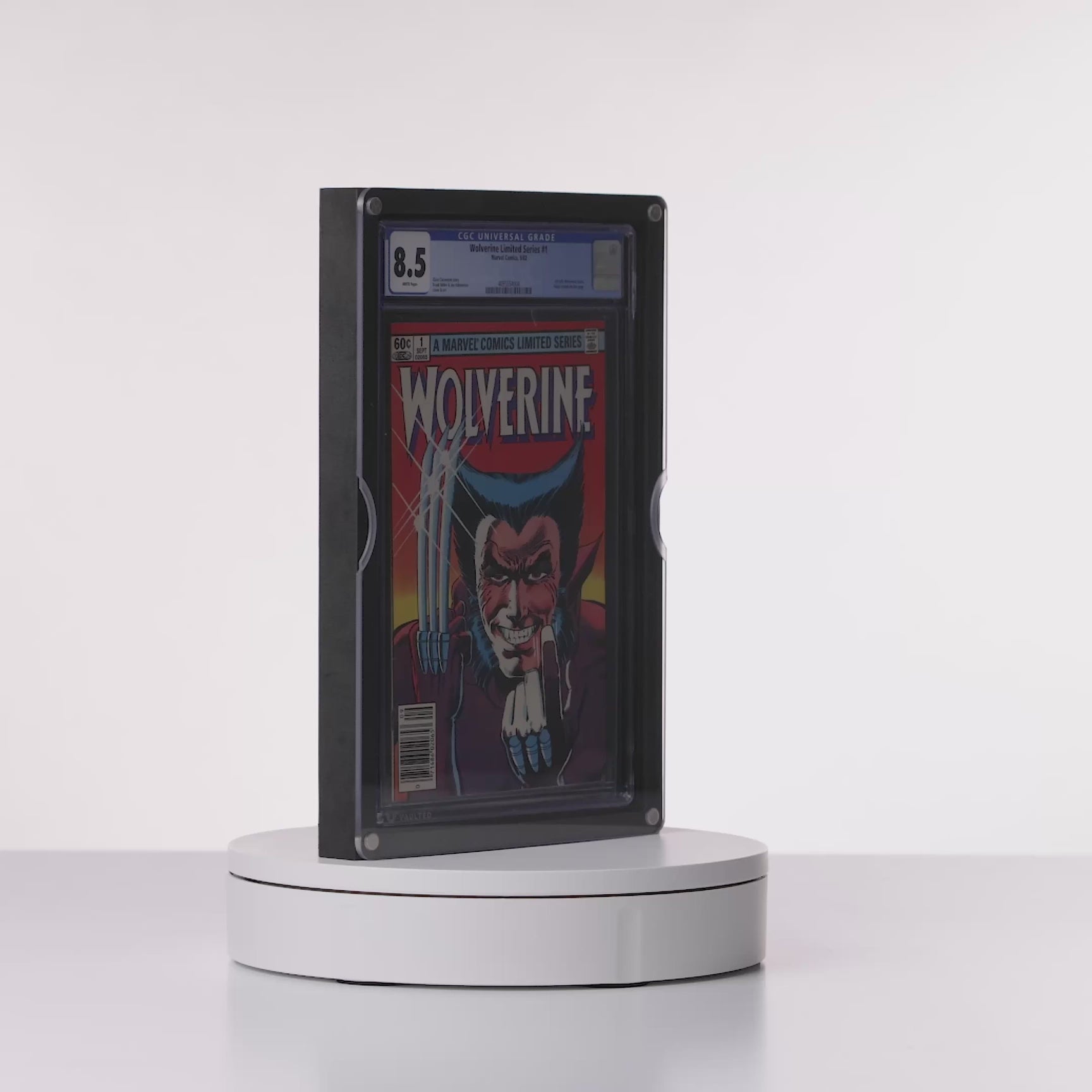 Vaulted Comic Display Plus - Video